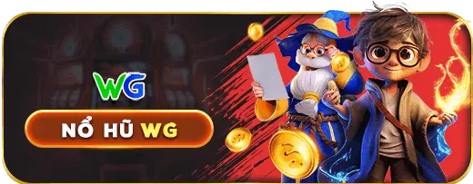 Hình ảnh người chơi nghiên cứu bảng thanh toán và luật chơi máy đánh bạc